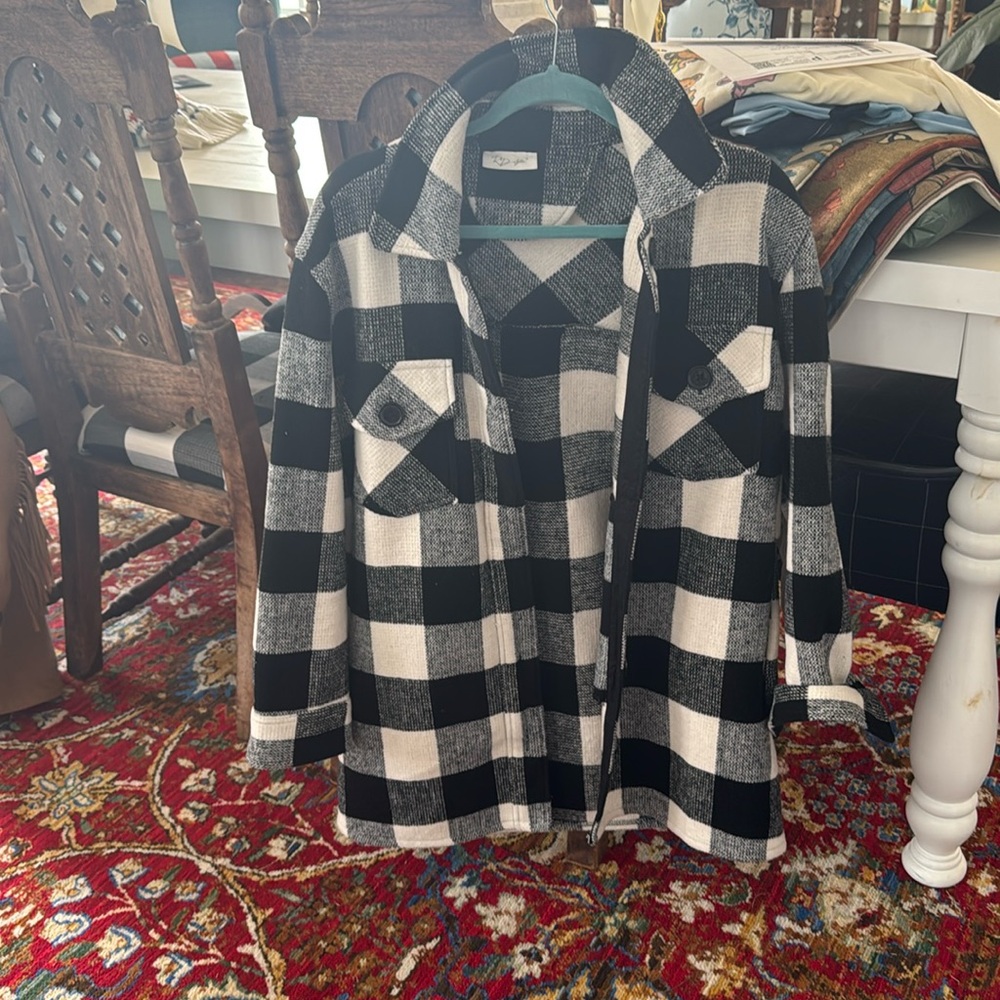 MEDIUM CHECKERED JACKET WITH FRINGE